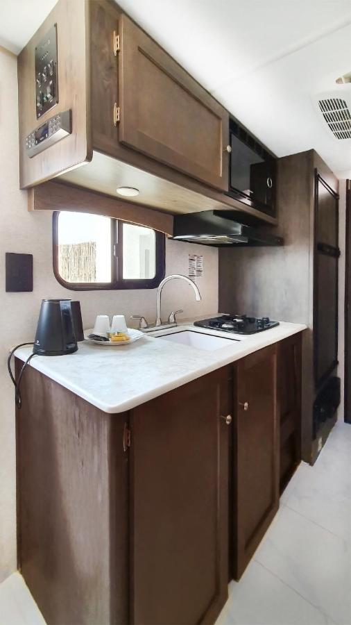 Caravana Beach Resort Al Zorah Adschman Exterior foto