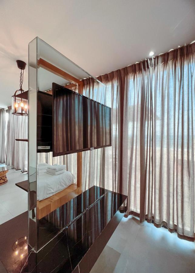 Caravana Beach Resort Al Zorah Adschman Exterior foto
